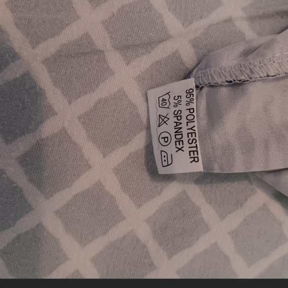 Funky blue zibra print top! - Picture 6 of 6